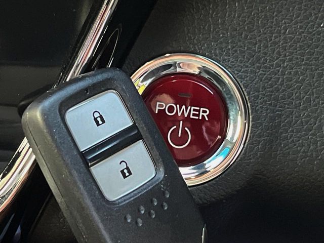 HONDA VEZEL HYBRID 2015 Image 31