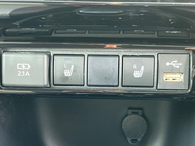 TOYOTA YARIS CROSS HYBRID 2021 Image 31