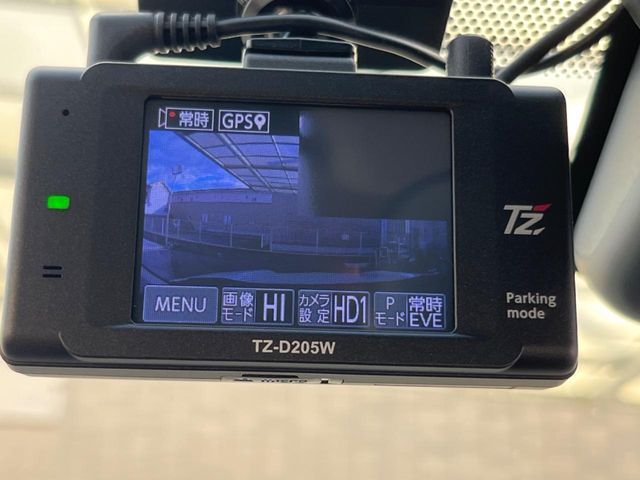 TOYOTA YARIS CROSS HYBRID 2021 Image 31