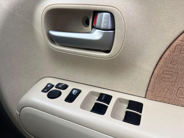 NISSAN MOCO 2007 Image 31