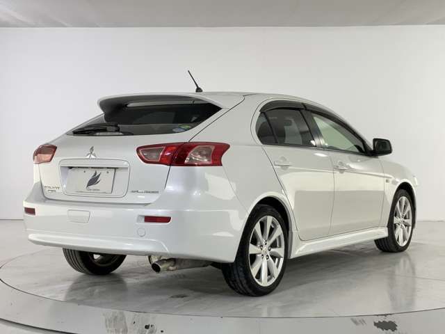 MITSUBISHI GALANT FORTIS SPORTB 2012 Image 31