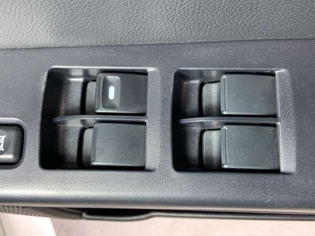 MITSUBISHI GALANT FORTIS SPORTB 2012 Image 31