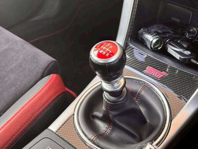 SUBARU WRX STI 2015 Image 31