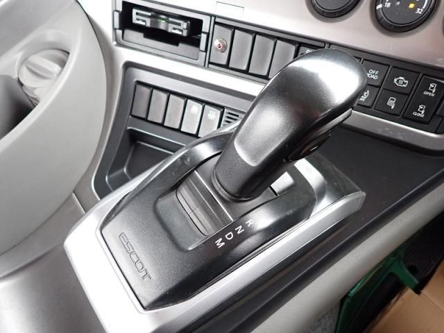 NISSAN DIESEL QUON 2021 Image 31