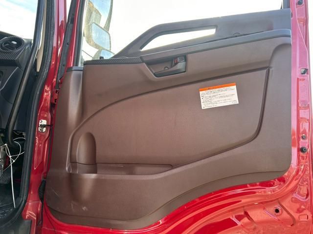 HINO PROFIA 2020 Image 31