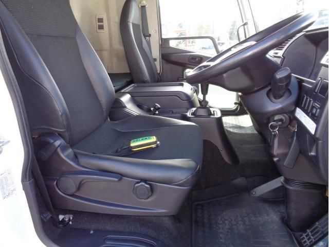 MITSUBISHI FUSOU FIGHTER 2019 Image 31