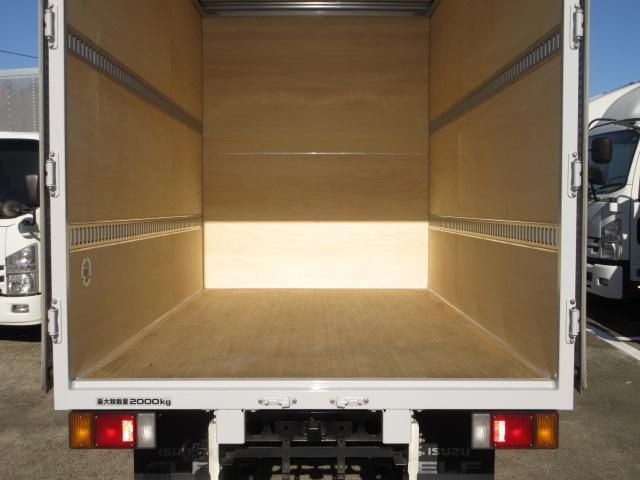 ISUZU ELF 2019 Image 31