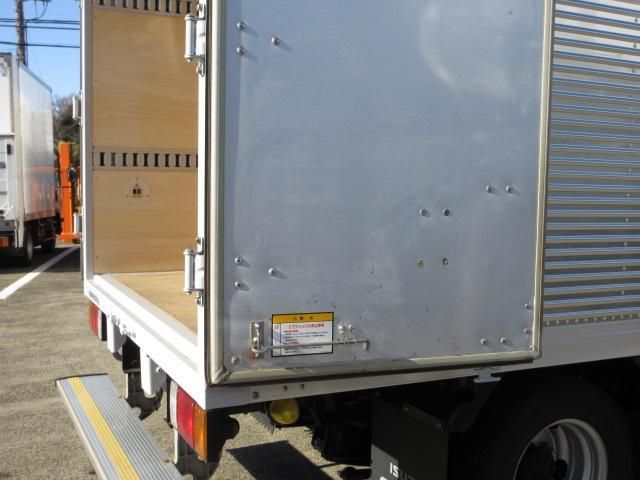 ISUZU ELF 2019 Image 31