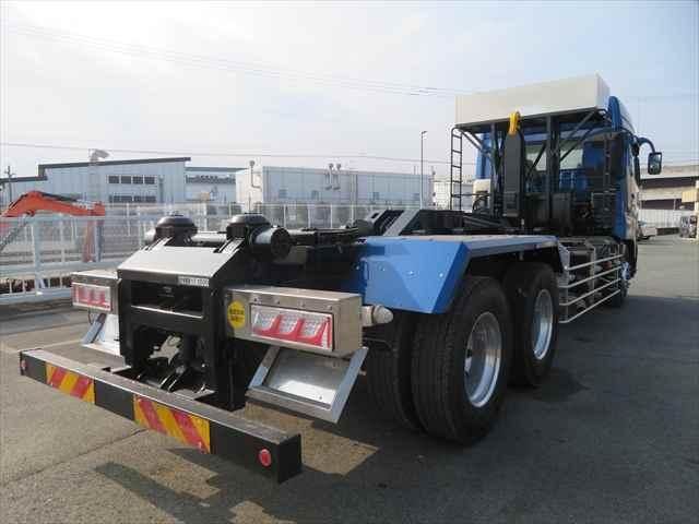 MITSUBISHI FUSOU SUPER GREAT 2015 Image 31