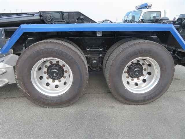 MITSUBISHI FUSOU SUPER GREAT 2015 Image 31