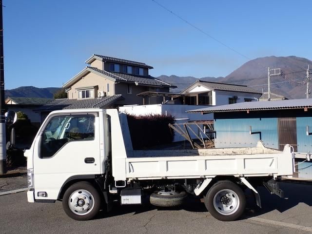 ISUZU ELF 2023 Image 31