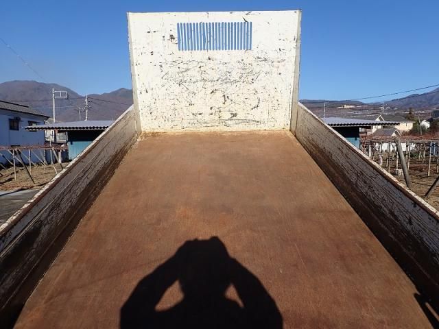 ISUZU ELF 2023 Image 31