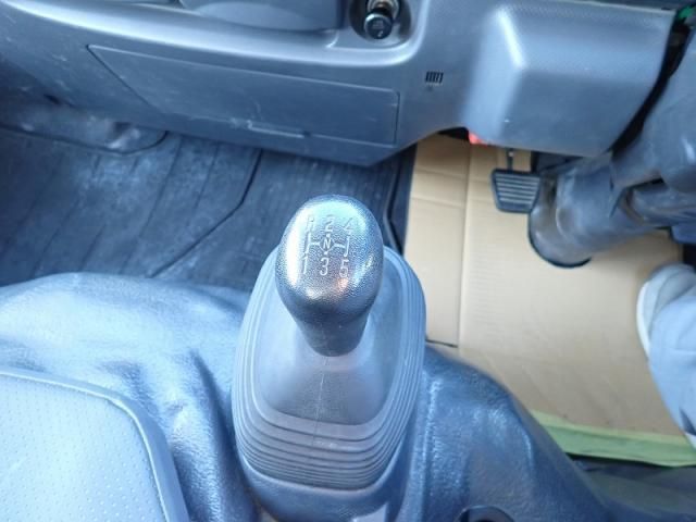 ISUZU ELF 2023 Image 31