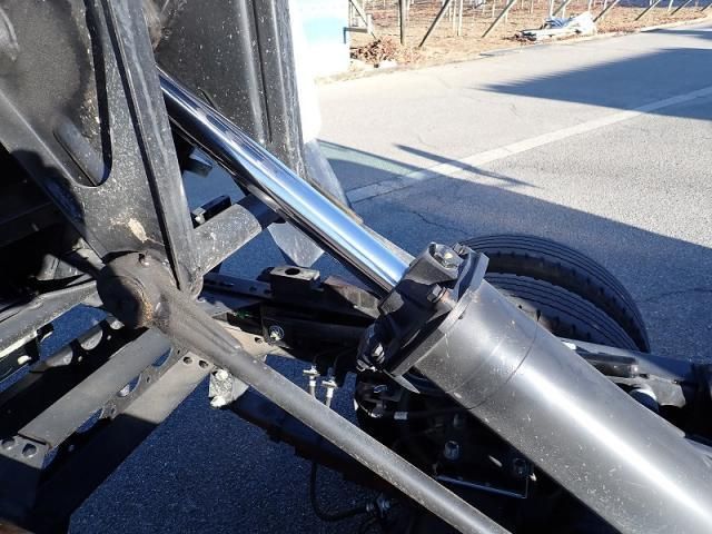 ISUZU ELF 2023 Image 31