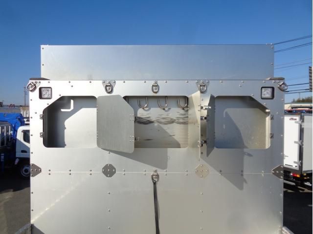 MITSUBISHI FUSOU SUPER GREAT 2022 Image 31