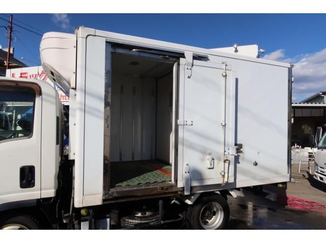 ISUZU ELF 2016 Image 31