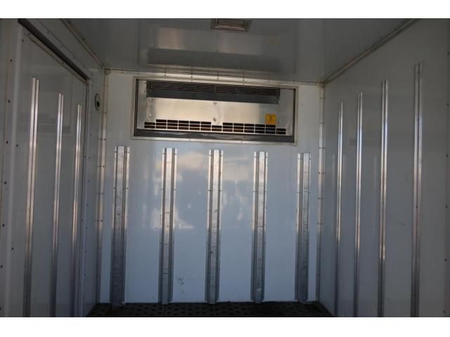 ISUZU ELF 2016 Image 31