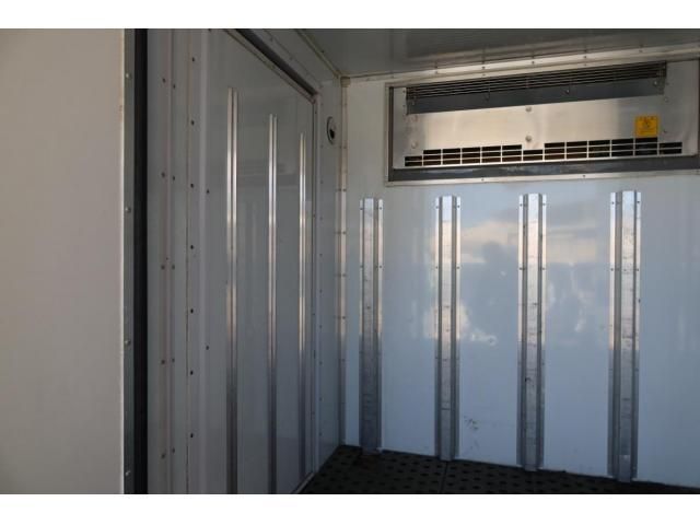 ISUZU ELF 2016 Image 31