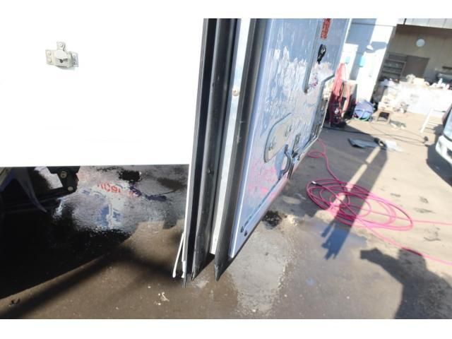 ISUZU ELF 2016 Image 31