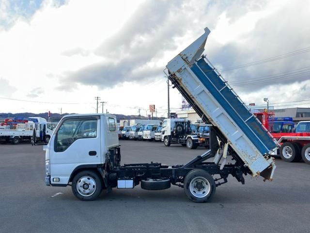 ISUZU ELF 2013 Image 31