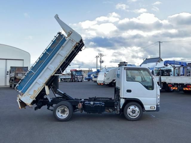 ISUZU ELF 2013 Image 31