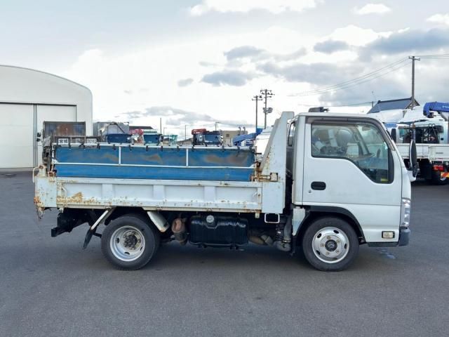 ISUZU ELF 2013 Image 31