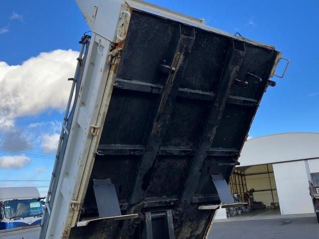 ISUZU ELF 2013 Image 31