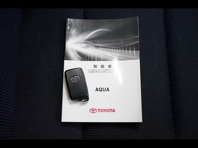 TOYOTA AQUA 2015 Image 31