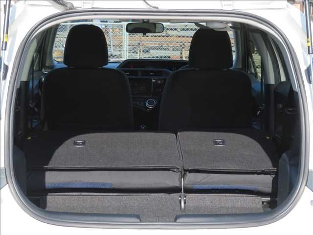 TOYOTA AQUA 2015 Image 31