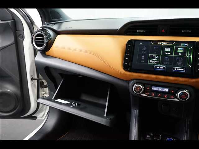 NISSAN KICKS 2020 Image 31