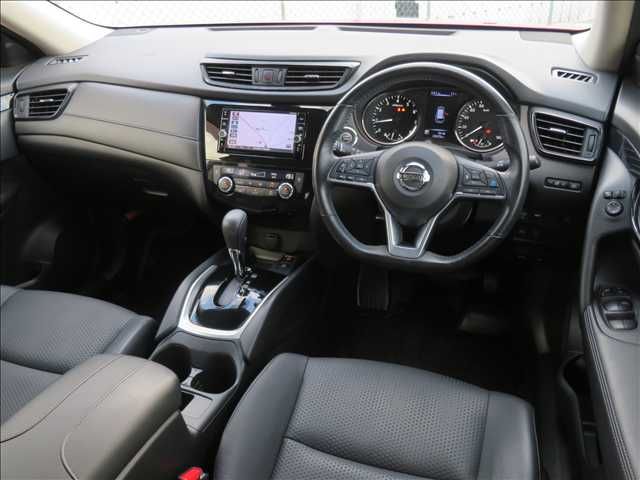 NISSAN X-TRAIL 2WD 2018 Image 31