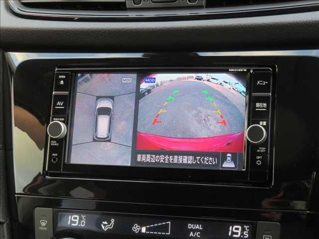 NISSAN X-TRAIL 2WD 2018 Image 31