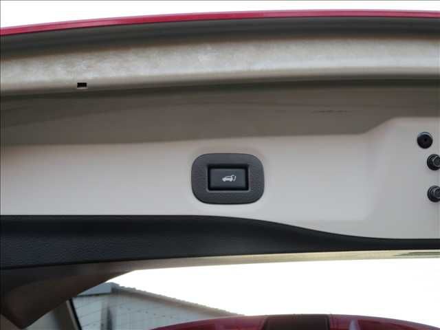 NISSAN X-TRAIL 2WD 2018 Image 31