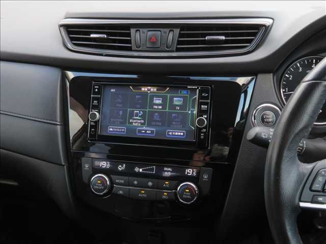 NISSAN X-TRAIL 2WD 2018 Image 31