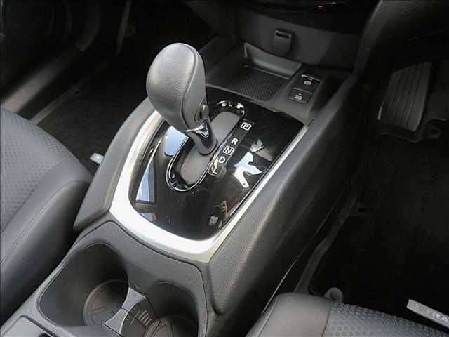 NISSAN X-TRAIL 2WD 2018 Image 31