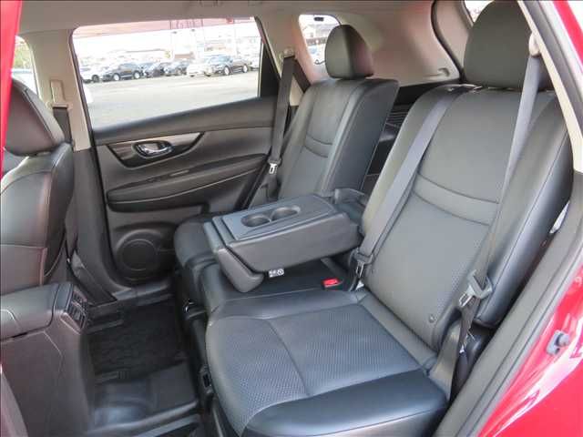 NISSAN X-TRAIL 2WD 2018 Image 31