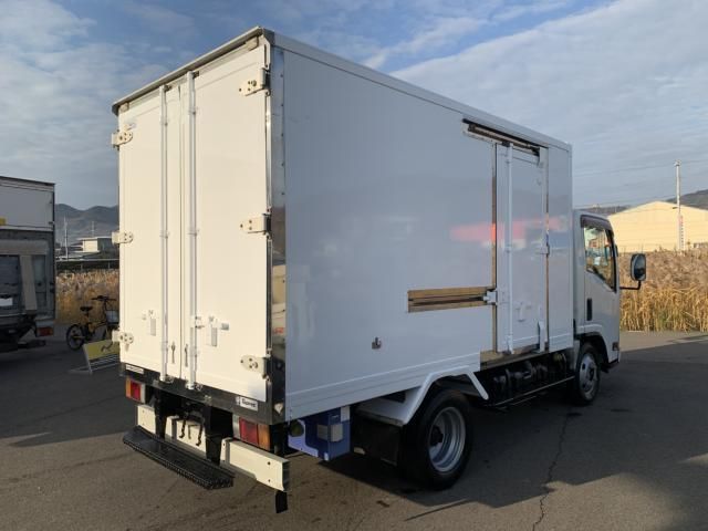 ISUZU ELF 2011 Image 31