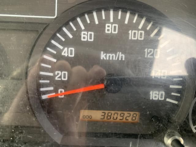 ISUZU ELF 2011 Image 31