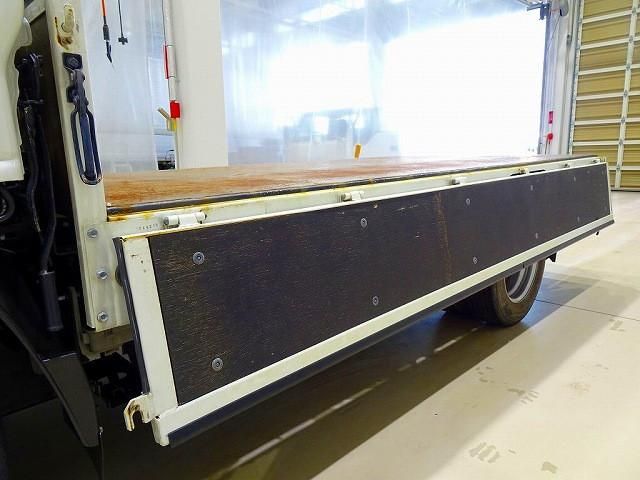 ISUZU ELF 2014 Image 31