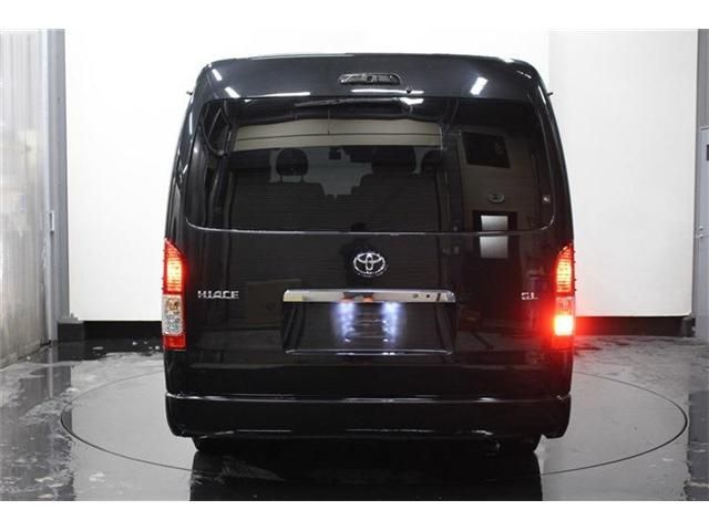 TOYOTA HIACE WAGON 4WD 2020 Image 31
