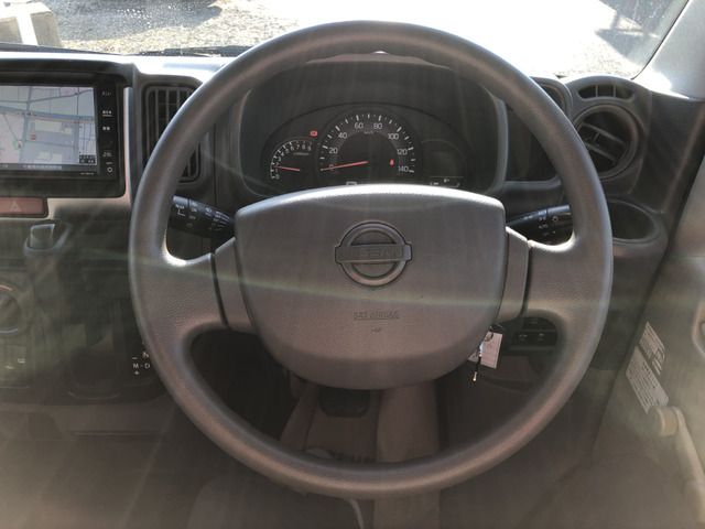 NISSAN NV100 CLIPPER 2019 Image 31