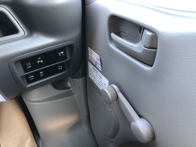 NISSAN NV100 CLIPPER 2019 Image 31