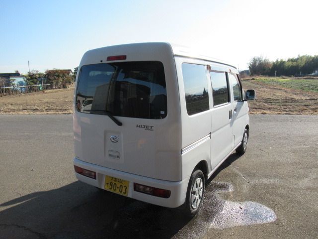 DAIHATSU HIJET CARGO 2014 Image 31