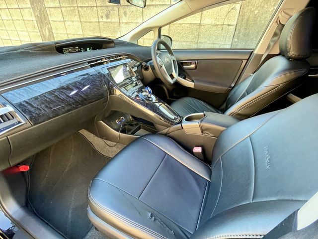 TOYOTA PRIUS 2013 Image 31