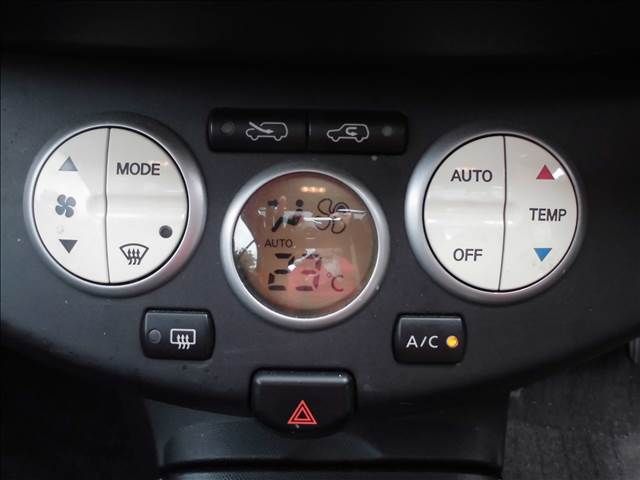 NISSAN MICRA C+C 2007 Image 31