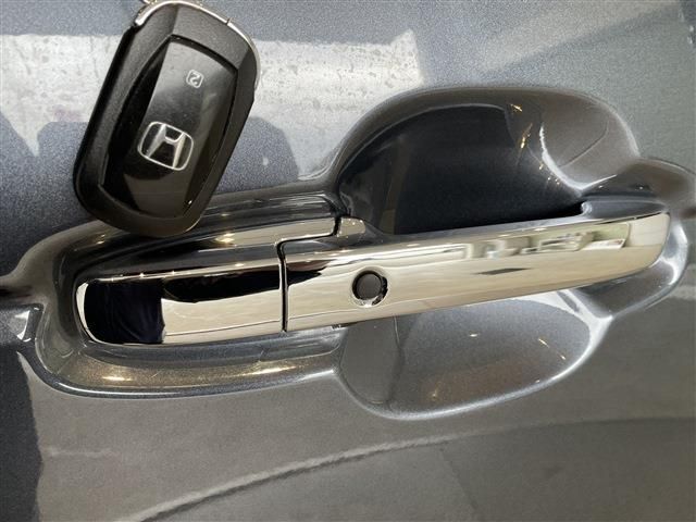 HONDA N BOX CUSTOM 2023 Image 31