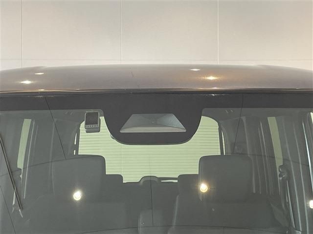 HONDA N BOX CUSTOM 2023 Image 31