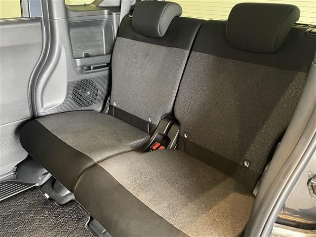 HONDA N BOX CUSTOM 2023 Image 31