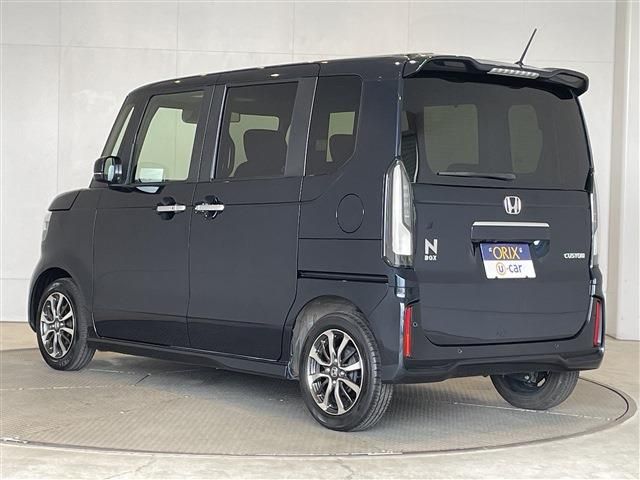 HONDA N BOX CUSTOM 2023 Image 31
