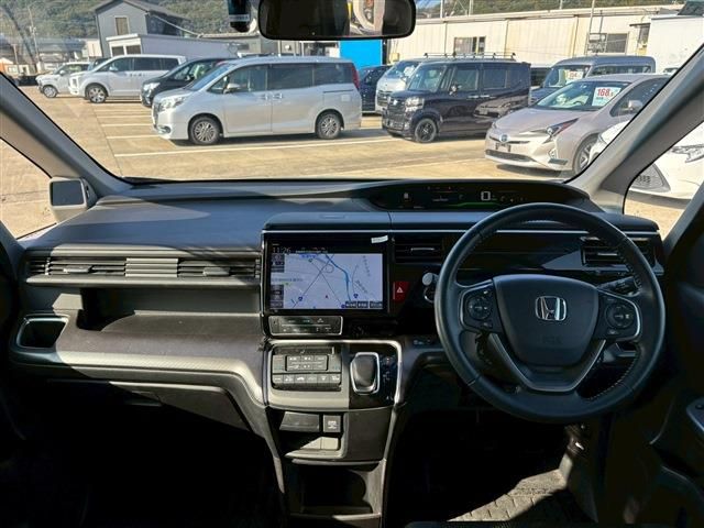 HONDA STEPWAGON E:HEV SPAD 2021 Image 31